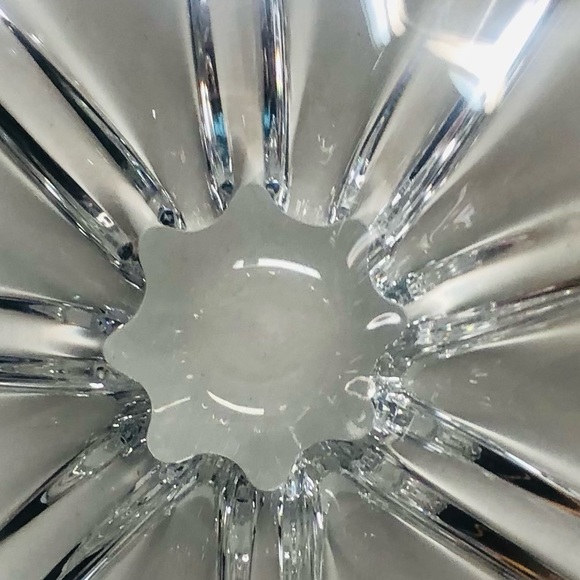 BACCARAT STELLA STARFISH LARGE DISH BOWL DISCONTINUED HEAVY BEAUTIFUL UNIQUE - Picture 10 of 13